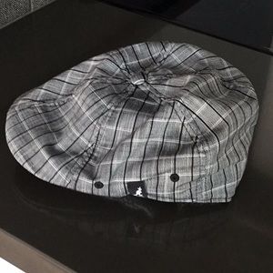 Kangol- PLAID FLEXFIT 504-ships next day